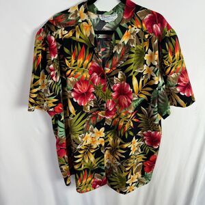 A Personal Touch Women's Button Up Shirt Top Size 5X Floral Print V-Neck